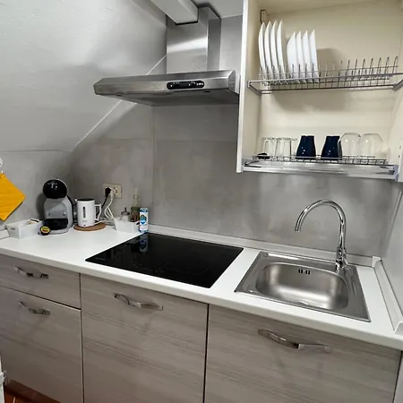 Al 106 Free Wi-fi 5 Min Dalla Stazione Apartment *