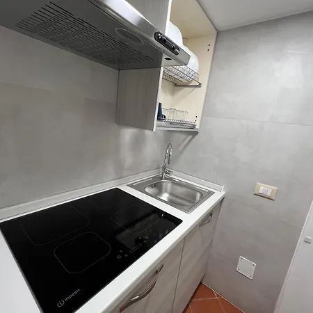 Al 106 Free Wi-fi 5 Min Dalla Stazione Apartment *